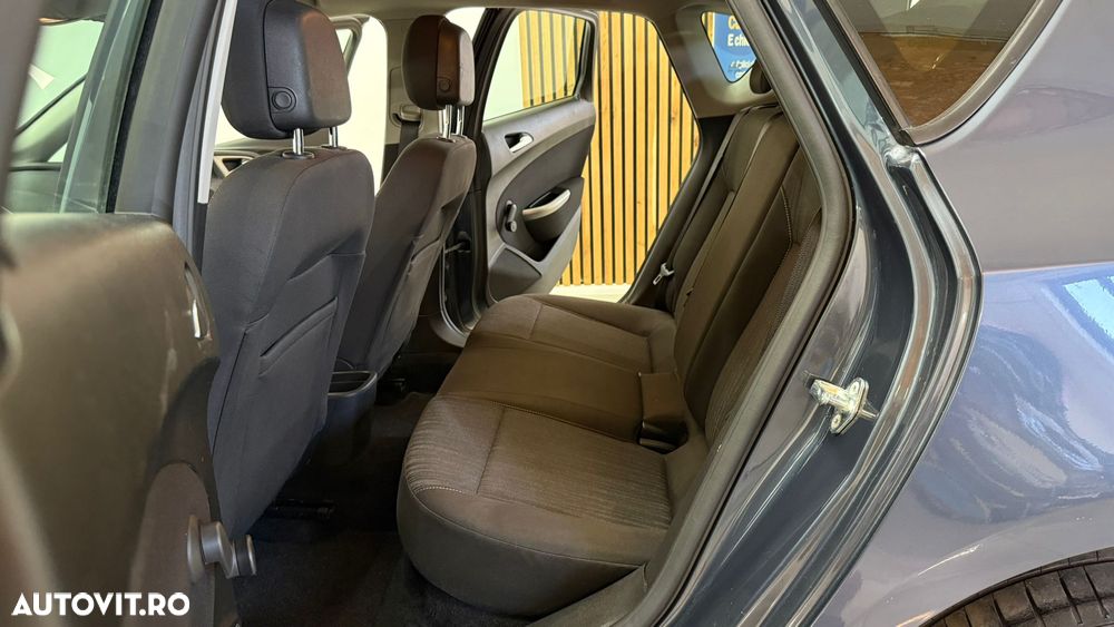 Opel Astra - 16