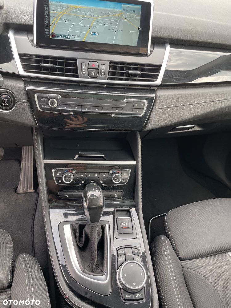 BMW Seria 2 218i Sport Line - 8