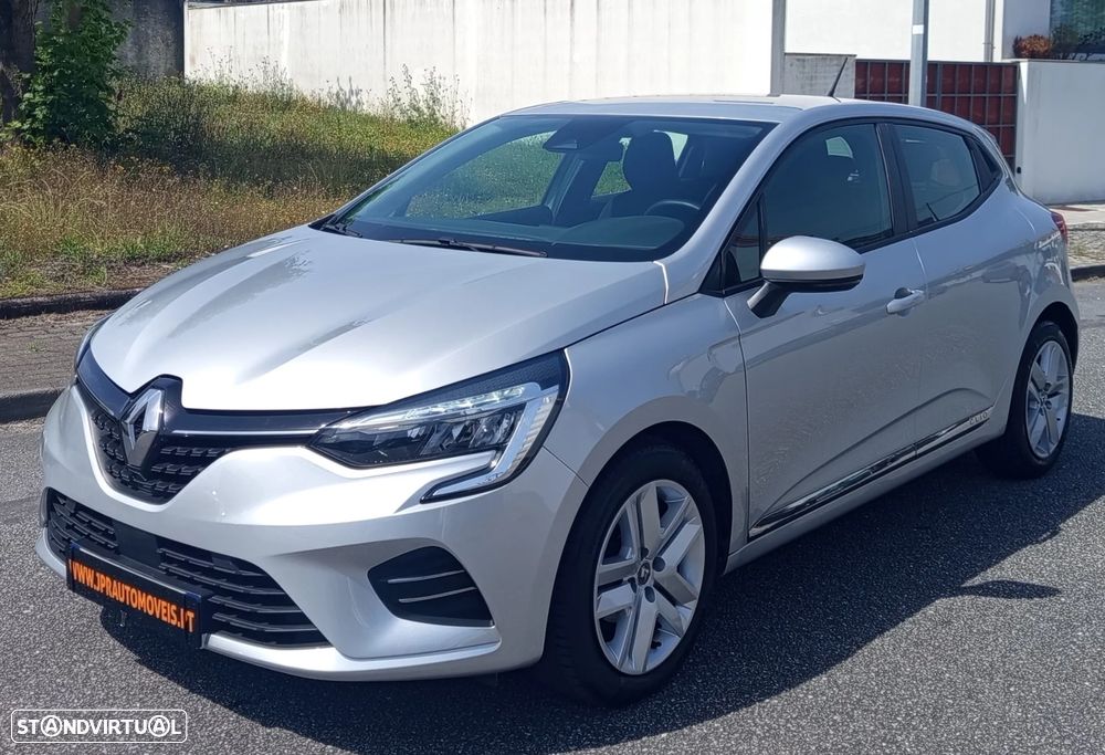 Renault Clio - 1