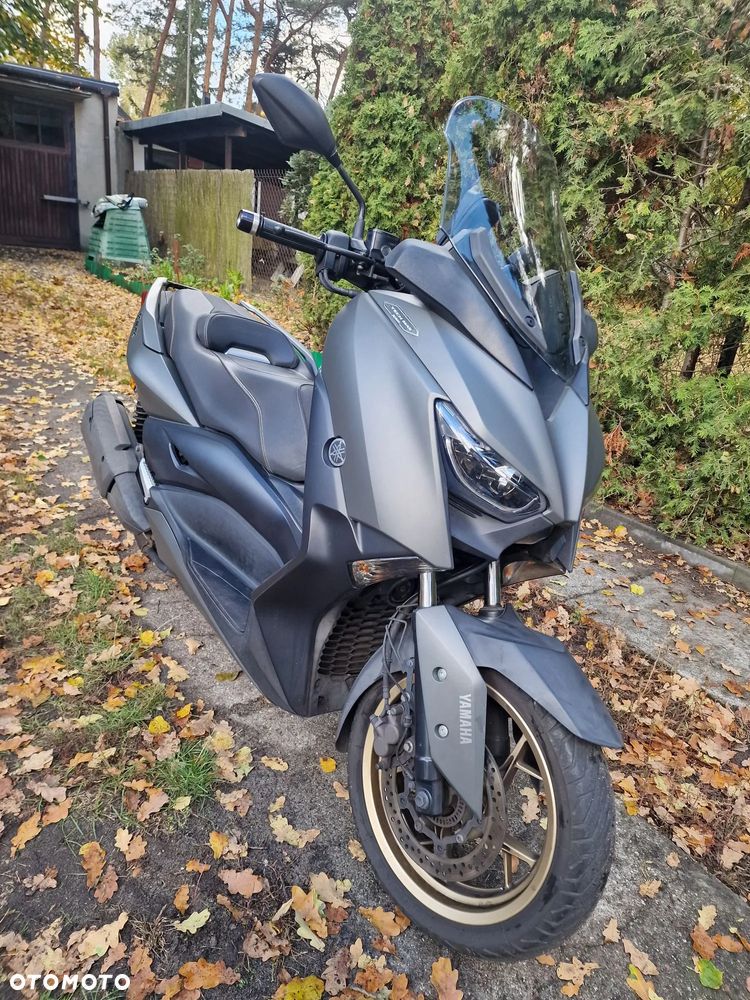 Yamaha X-max - 12