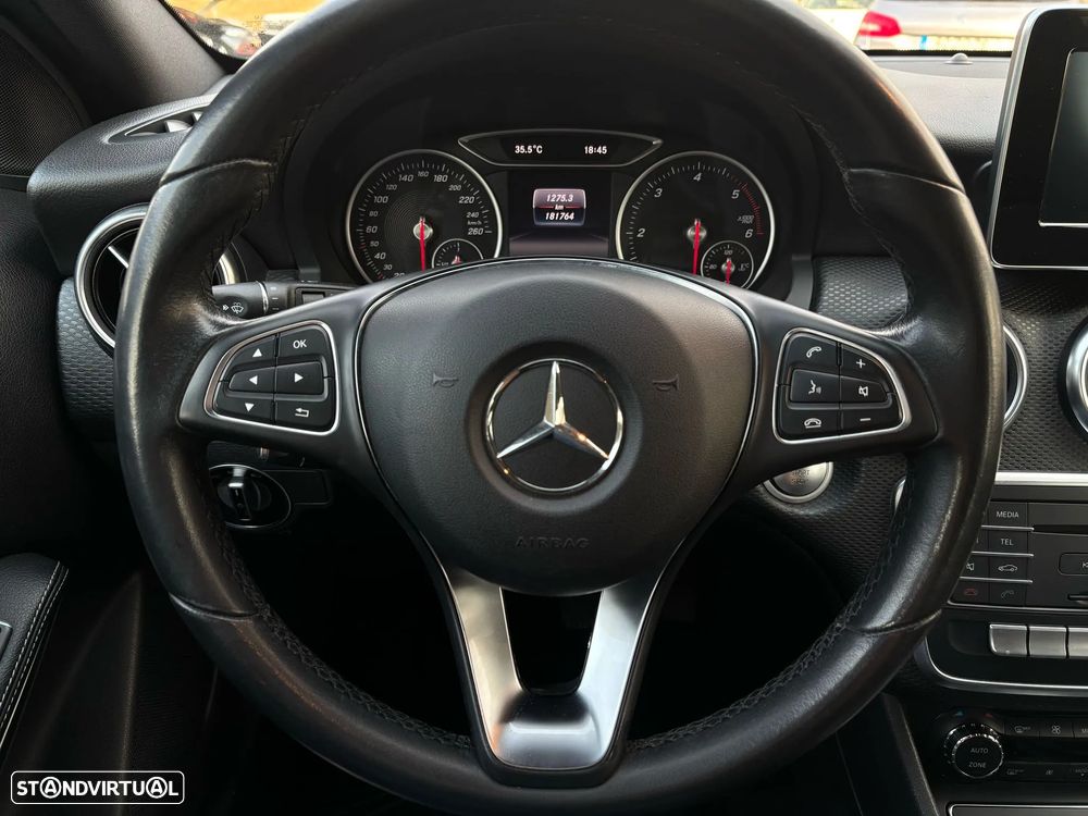 Mercedes-Benz A 180 d Fleet Pack Urban - 12