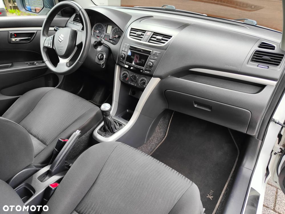Suzuki Swift 1.2 X-ITE - 23