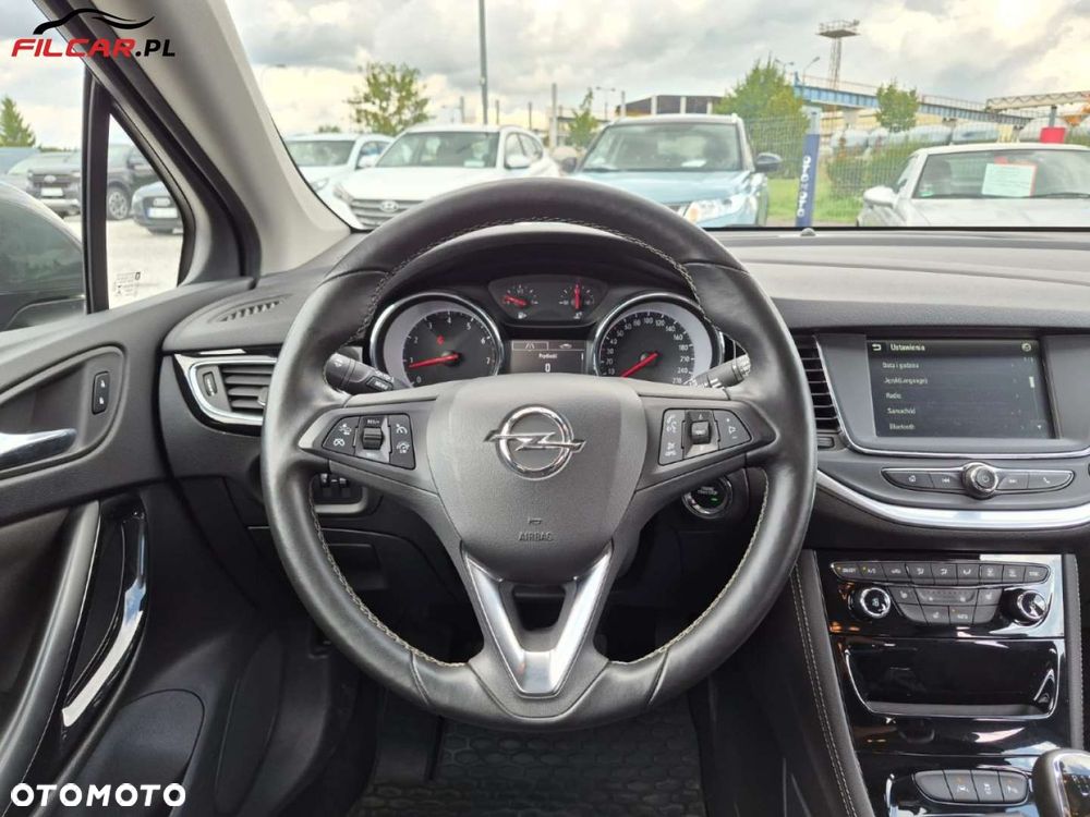 Opel Astra - 11