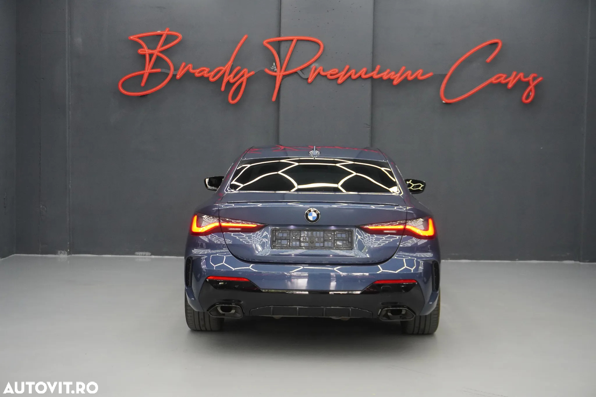 BMW M4 M440i xDrive - 23