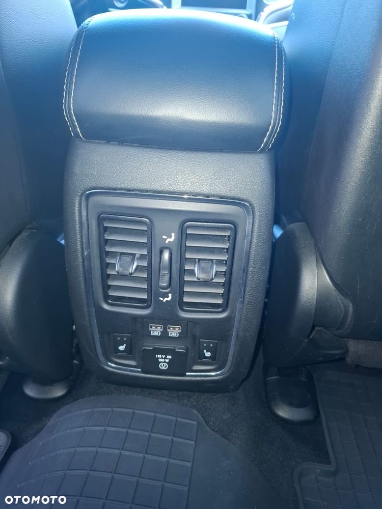 Jeep Grand Cherokee 5.7 V8 HEMI Overland - 24