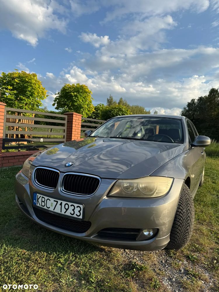 BMW Seria 3 318i Edition Exclusive - 2