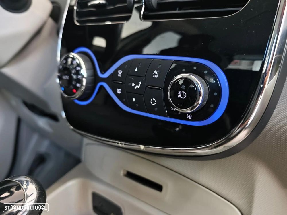 Renault Zoe (c/ Bateria) 22 kwh Life - 40