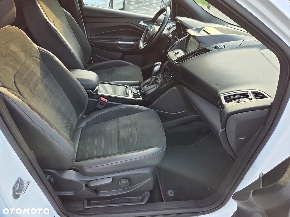 Ford Kuga 2.0 TDCi AWD ST-Line Black - 23