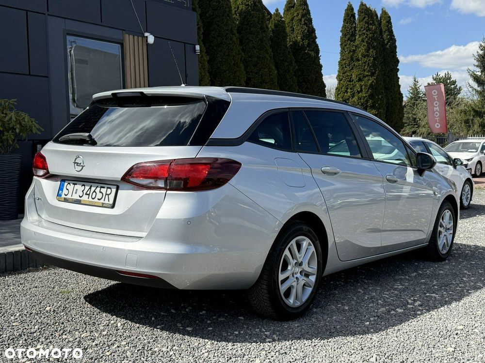 Opel Astra - 9