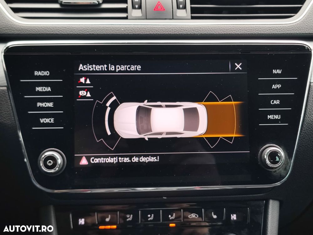 Skoda Superb 1.5 TSI DSG Ambition - 31