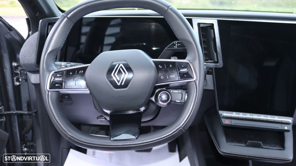 Renault Mégane E-Tech - 32