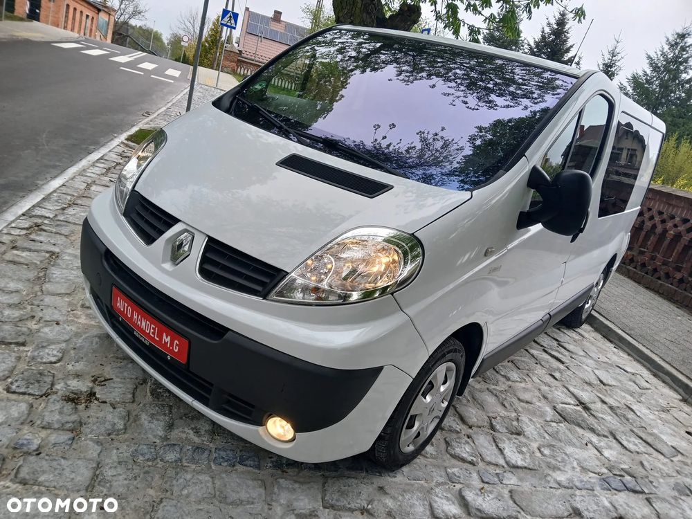 Renault TRAFIC - 13