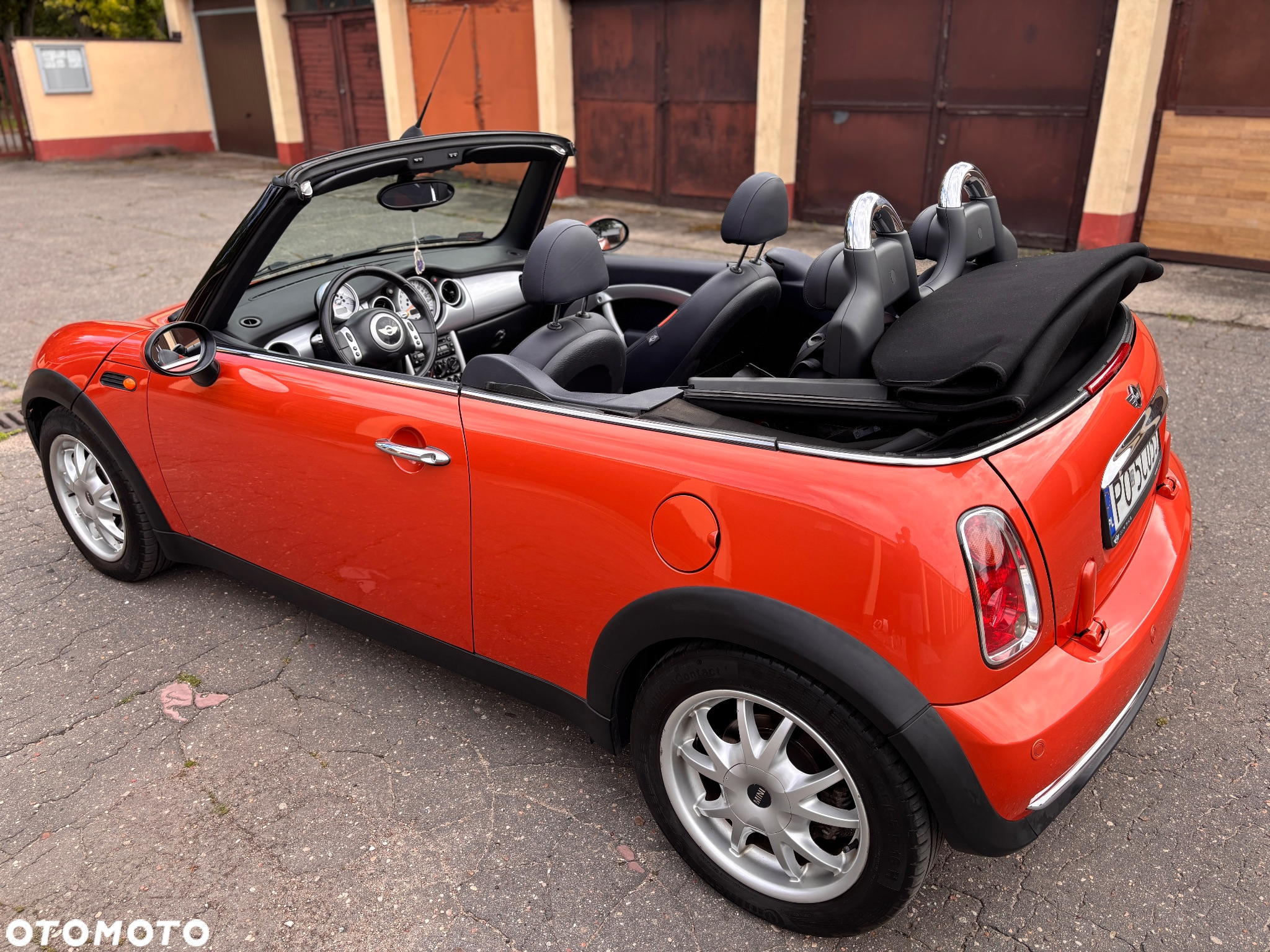 MINI Cooper Cabrio - 6
