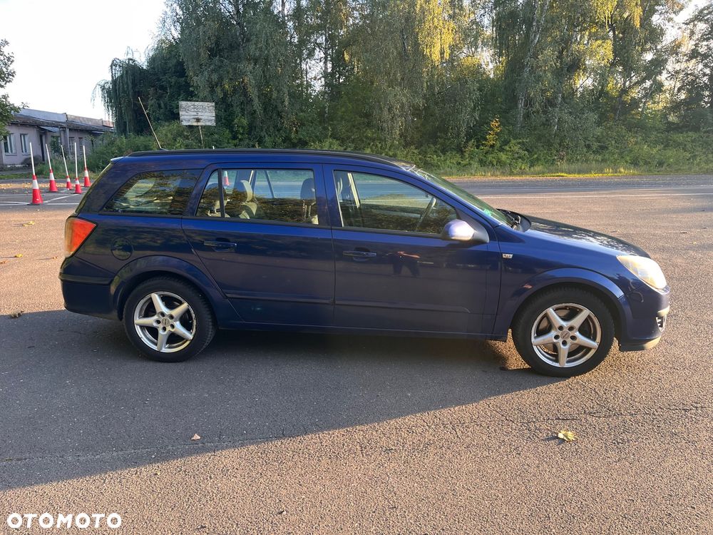 Opel Astra 2006 photo 3