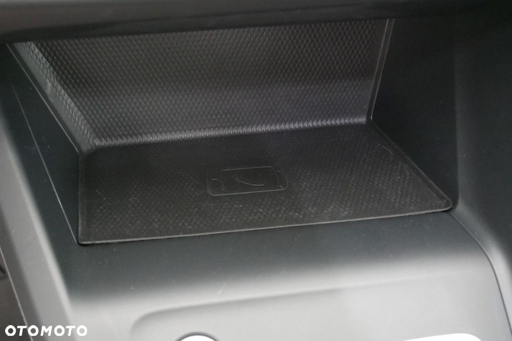 Volkswagen Golf Variant 2.0 TDI Life - 22