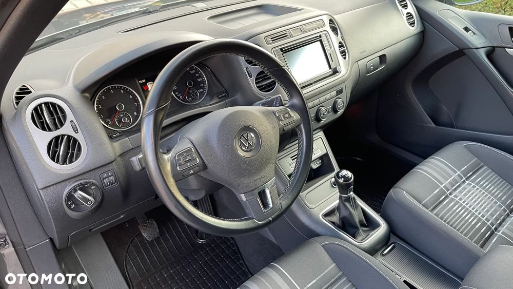 Volkswagen Tiguan 1.4 TSI BlueMotion Technology Lounge Sport & Style - 12