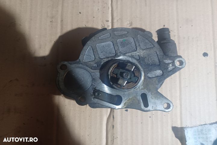 Pompa vacuum mecanica 03L145100 Volkswagen VW Passat B6 [2005 - 2010] - 8