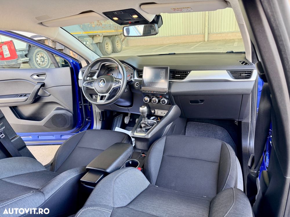 Renault Captur - 21
