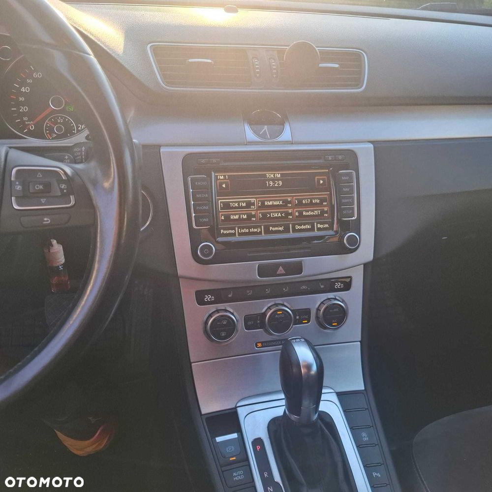Volkswagen Passat Variant - 5