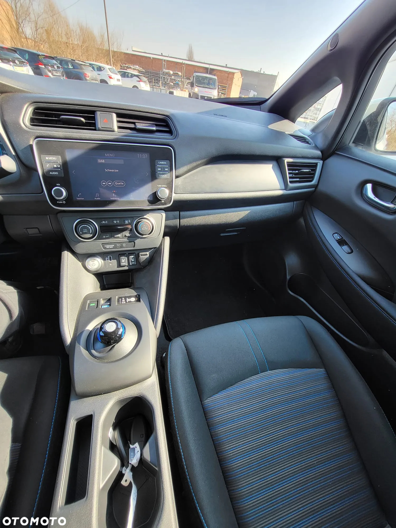 Nissan Leaf 40 kWh Acenta - 17