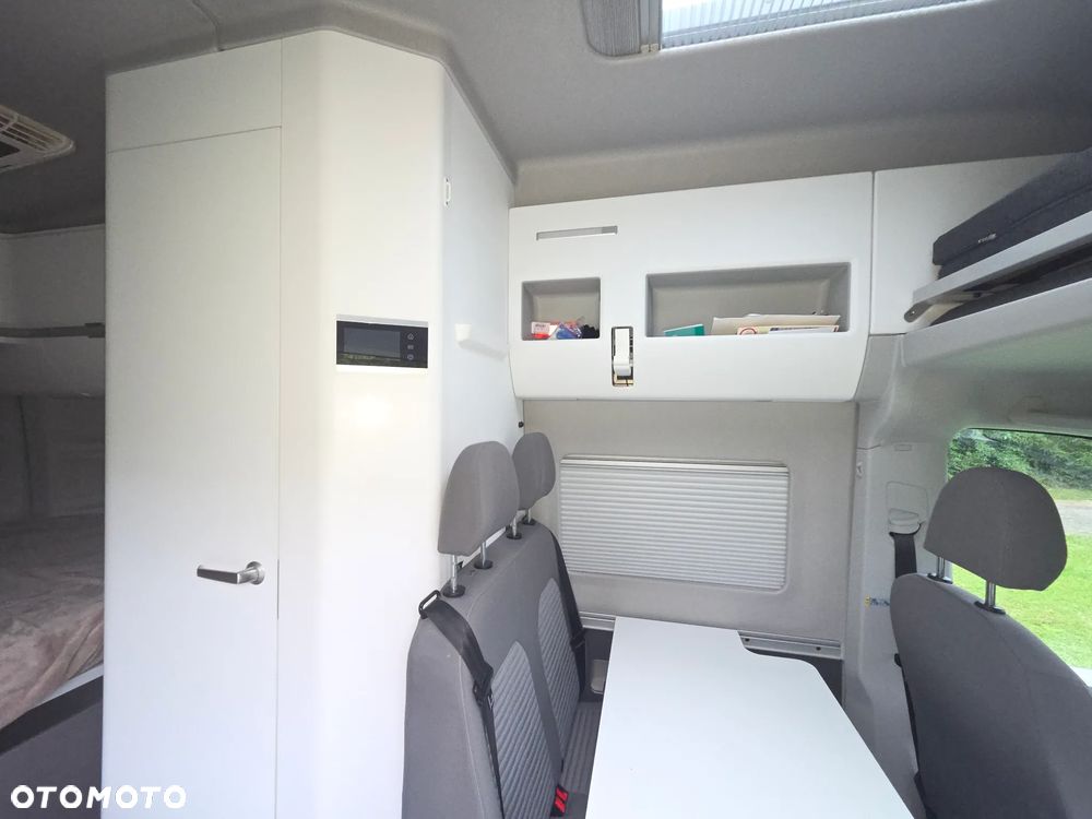 Volkswagen Crafter Grand California - 18