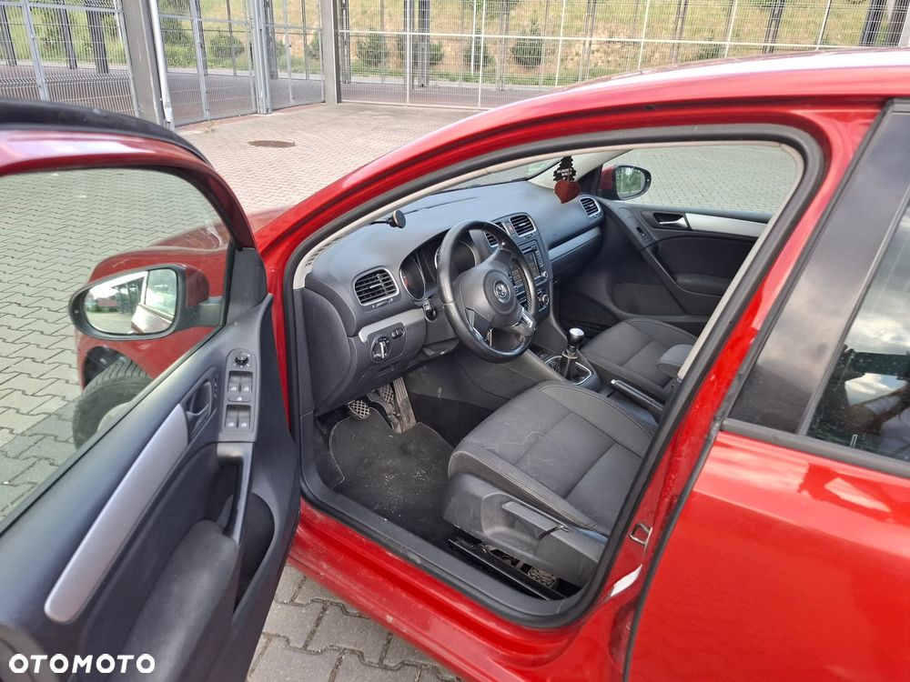 Volkswagen Golf 1.6 TDI DPF Comfortline - 10
