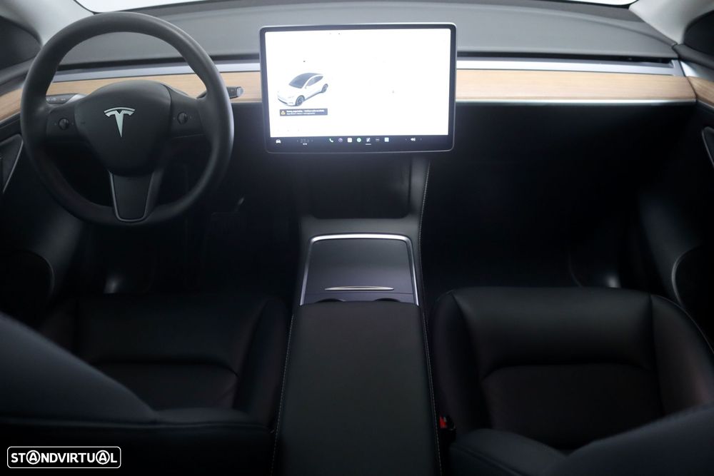 Tesla Model Y Long Range Dual Motor AWD - 17