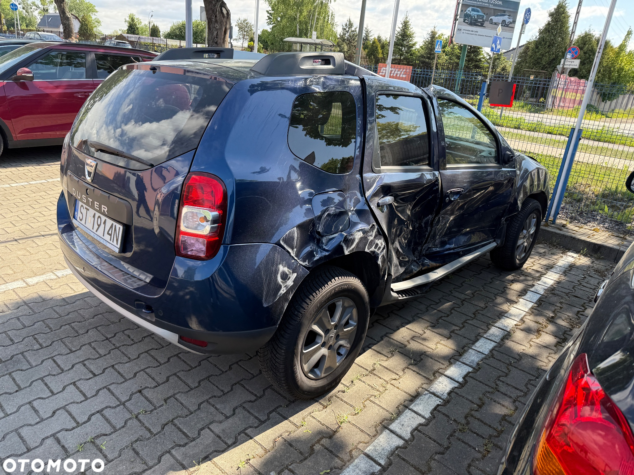 Dacia Duster 1.6 SCe Laureate S&S - 7
