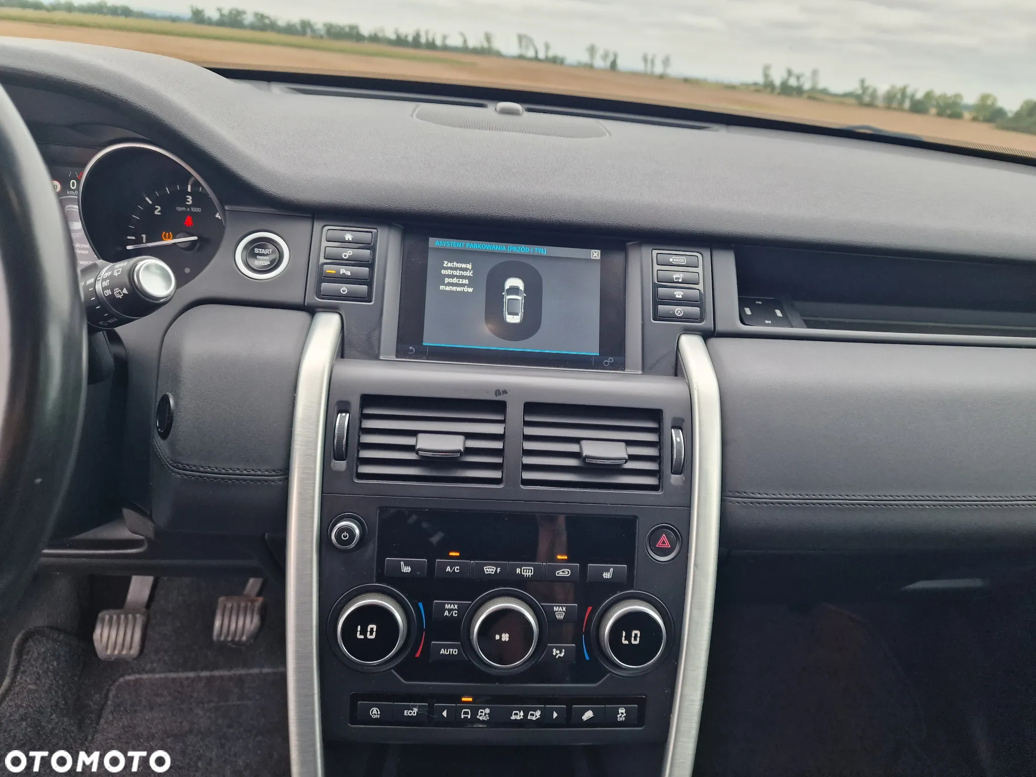 Land Rover Discovery Sport 2.0 D150 SE - 22