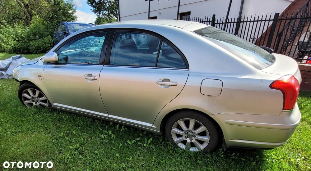 Toyota Avensis 2.0 D-4D Sol - 6