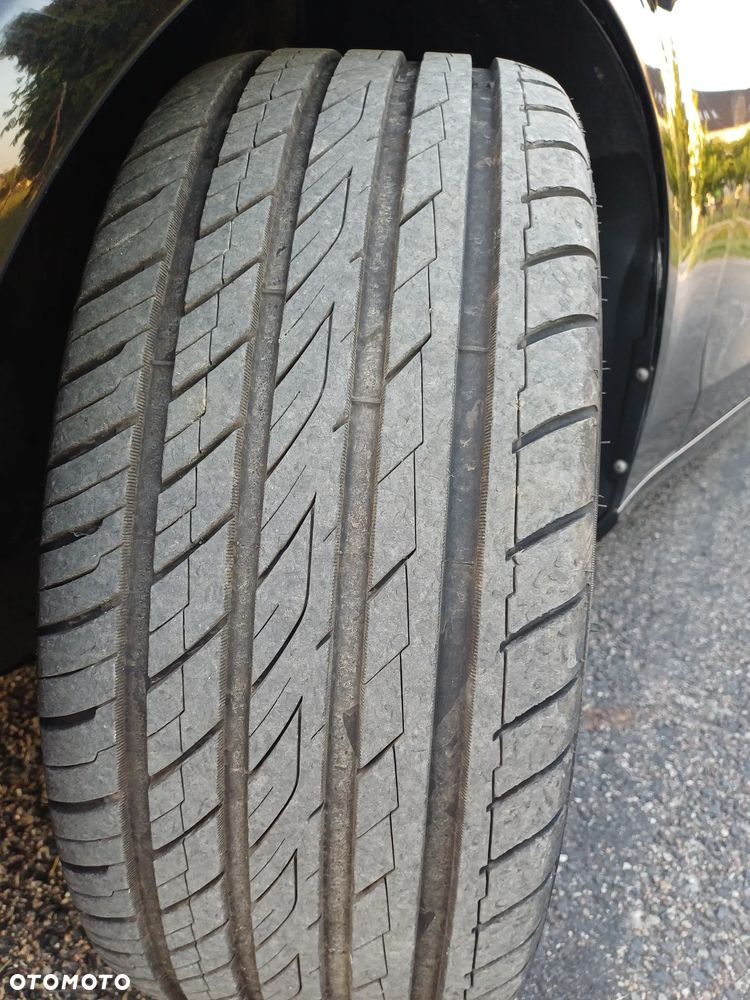 Volvo V90 D5 AWD Geartronic Momentum - 25