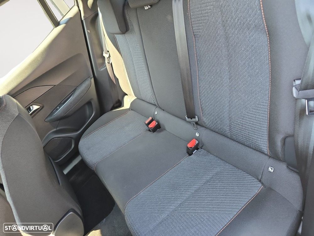 Peugeot 2008 1.2 PureTech Style - 13