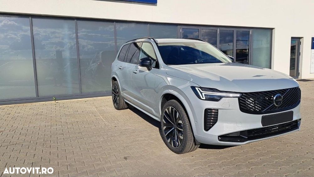 Volvo XC 90 T8 AWD PHEV Plus Dark - 2