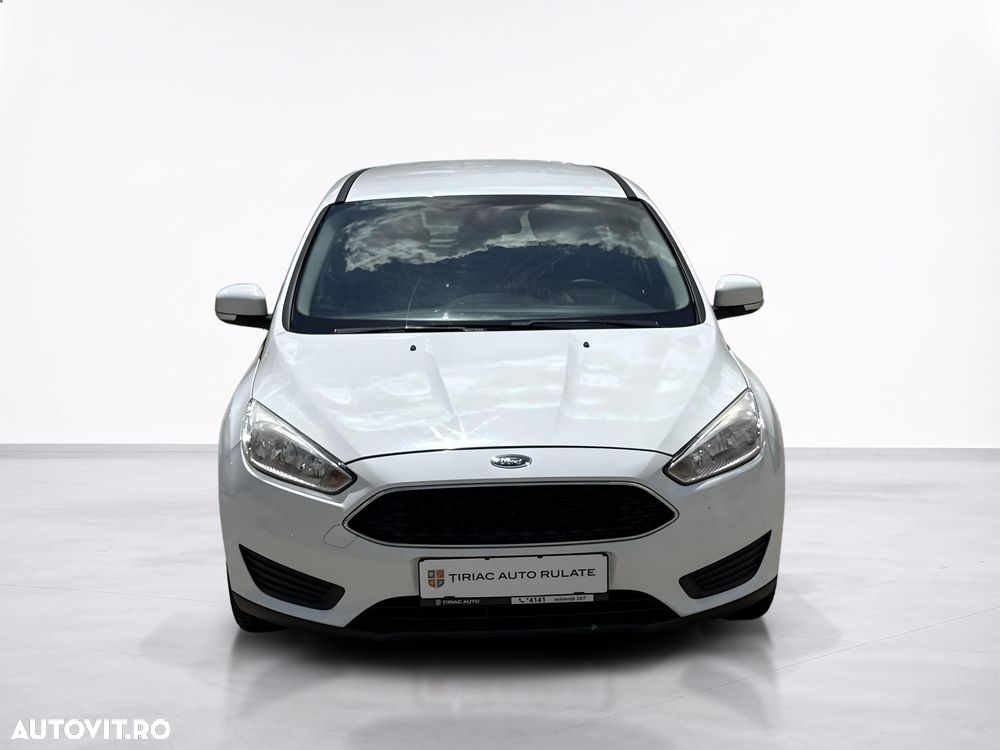 Ford Focus - 9