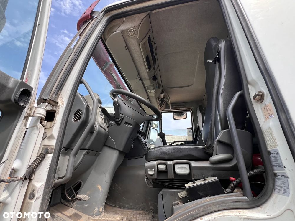 Iveco TRAKKER 380 - 8