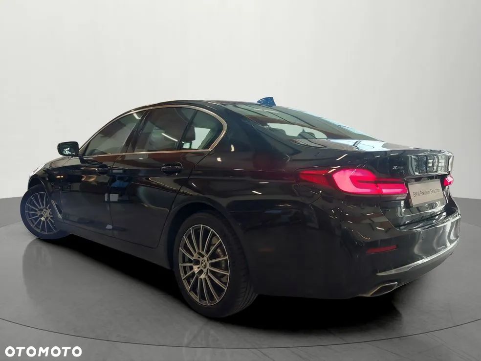 BMW Seria 5 520d MHEV Luxury Line - 4
