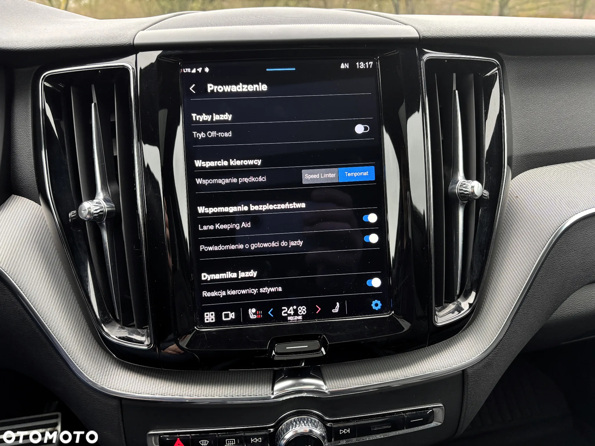 Volvo XC 60 - 28