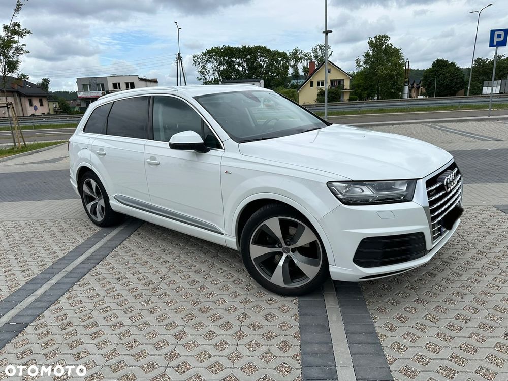 Audi Q7 - 3