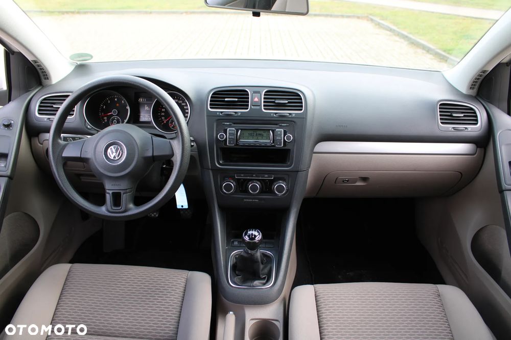 Volkswagen Golf - 13
