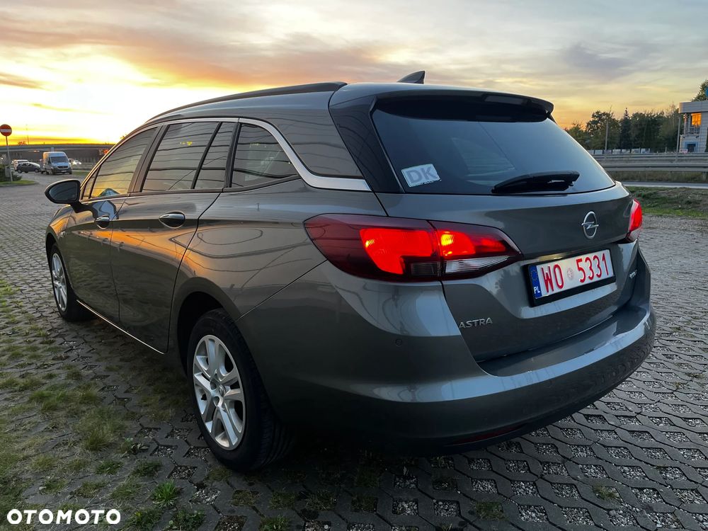 Opel Astra ver-v-1-0-t-enjoy-s-s-easytronic - 23