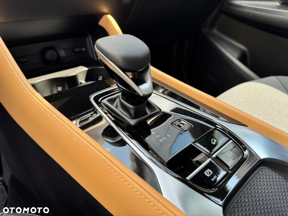 MG HS 1.5 T-GDI Excite DCT - 18