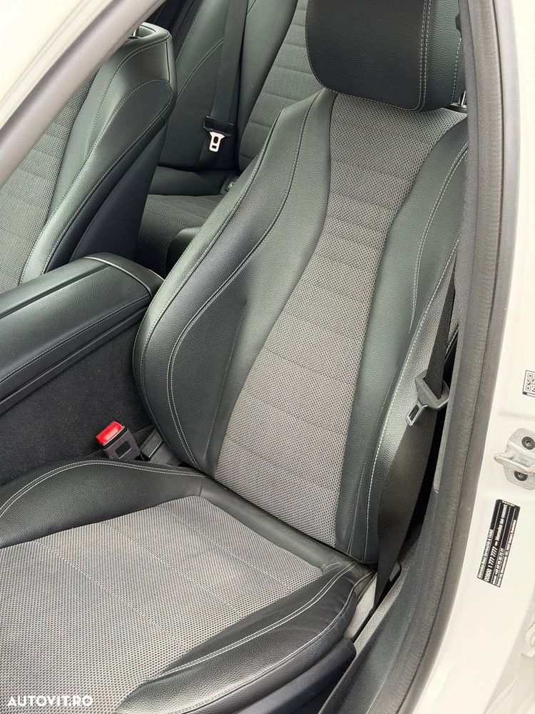 Mercedes-Benz E 220 d 9G-TRONIC - 24