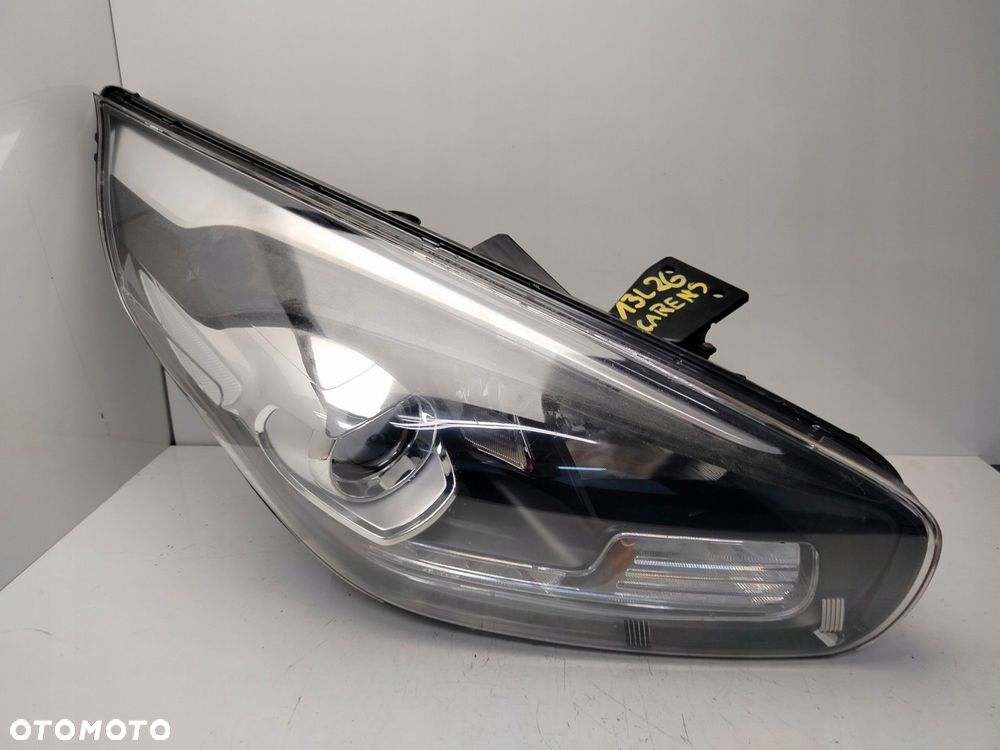 kia carens iv 13r- reflektor lampa prawy przód prawa przednia - 2