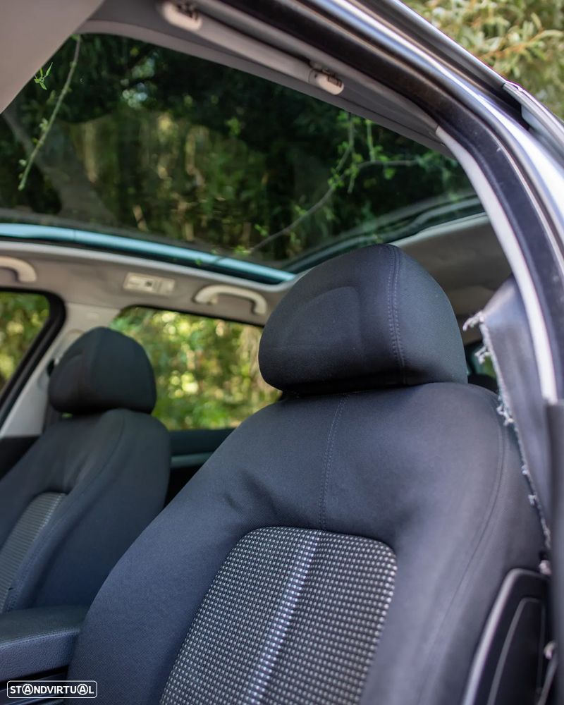 Peugeot 407 SW 1.6 HDi Executive FAP - 7