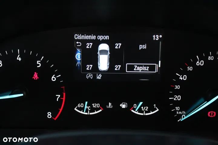 Ford Focus 1.0 EcoBoost Hybrid TITANIUM DESIGN - 19