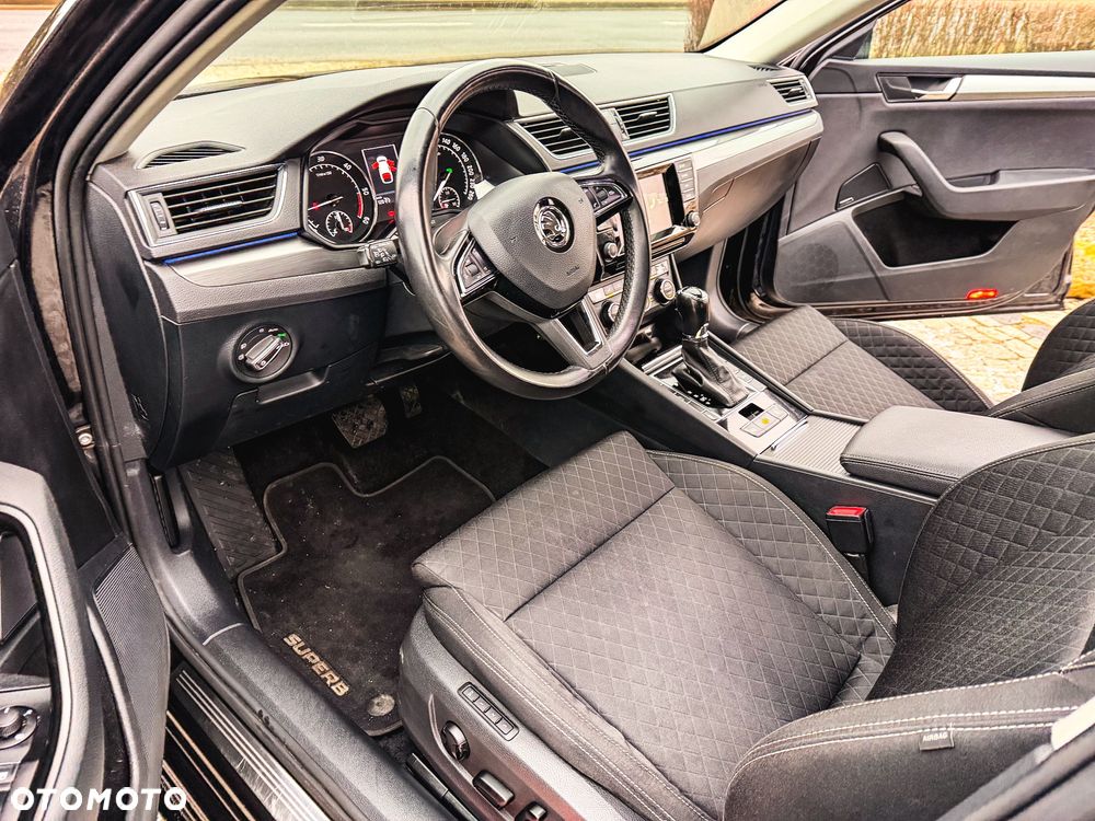 Skoda Superb 2.0 TDI DSG Ambition - 7