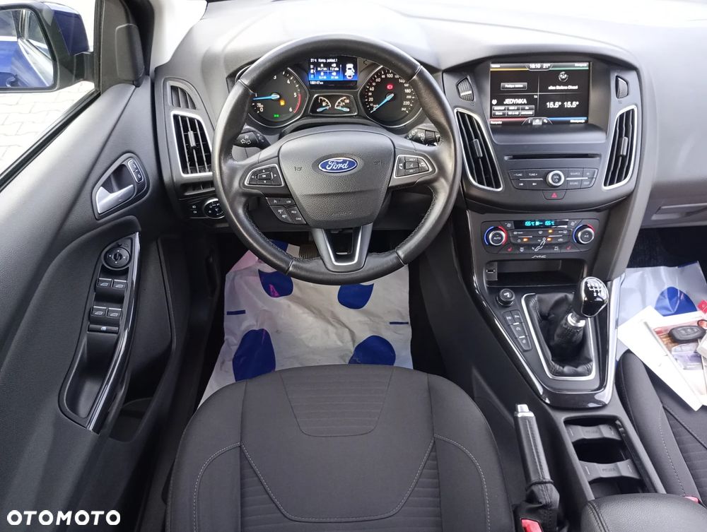 Ford Focus 1.6 TDCi Titanium - 9
