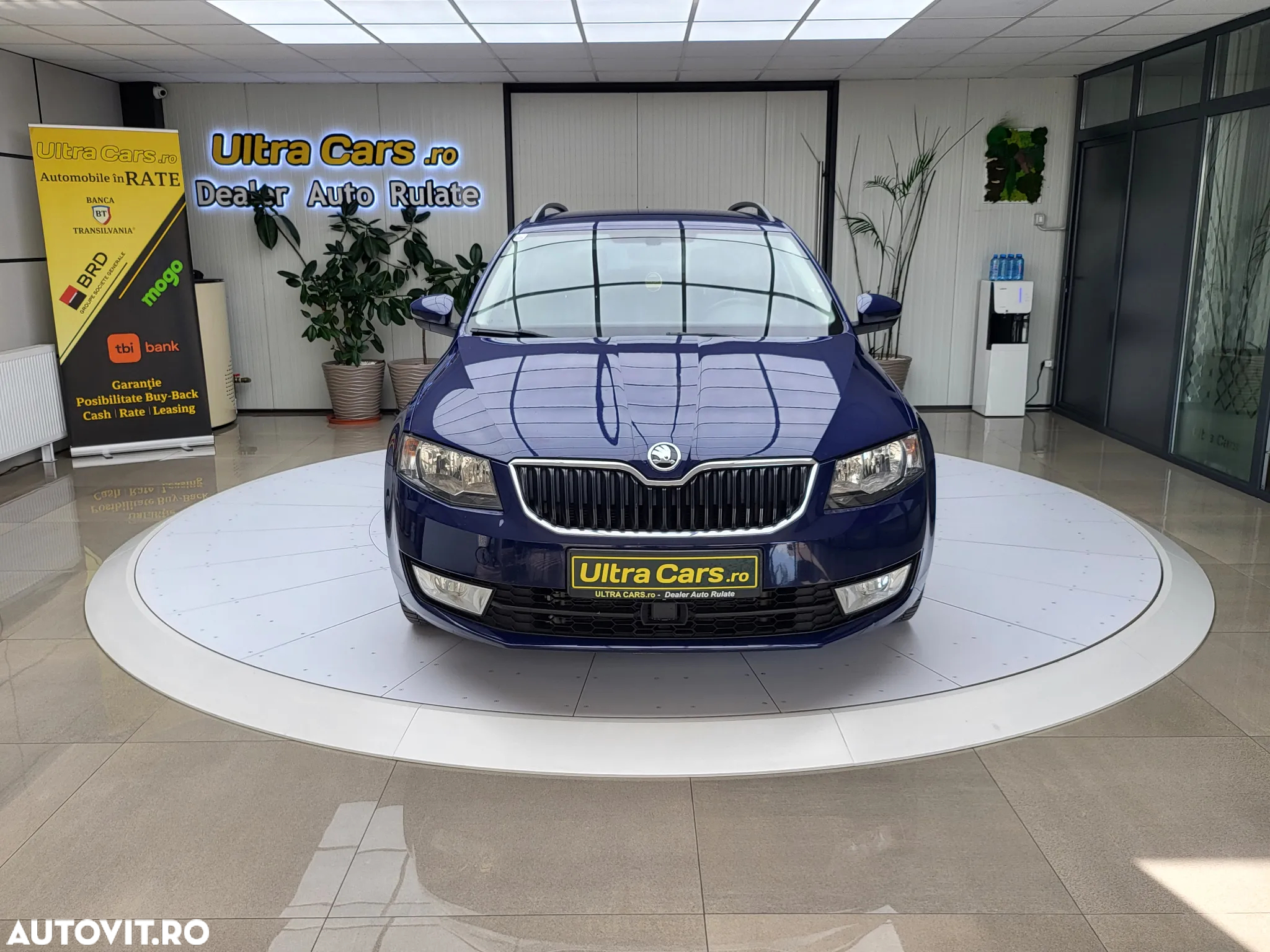 Skoda Octavia 1.6 TDI (Green tec) 4x4 Ambition - 8