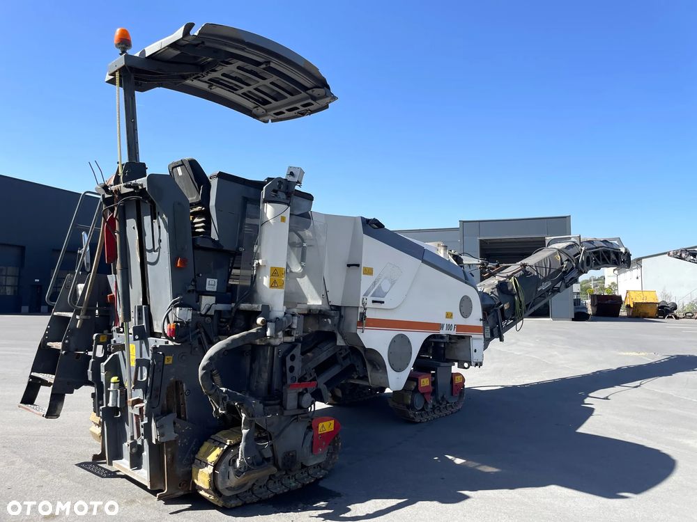 Wirtgen W100F - 1