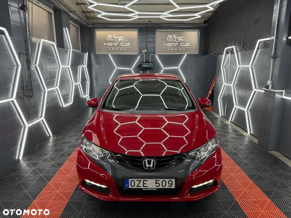 Honda Civic 1.8 i-VTEC Sport - 12